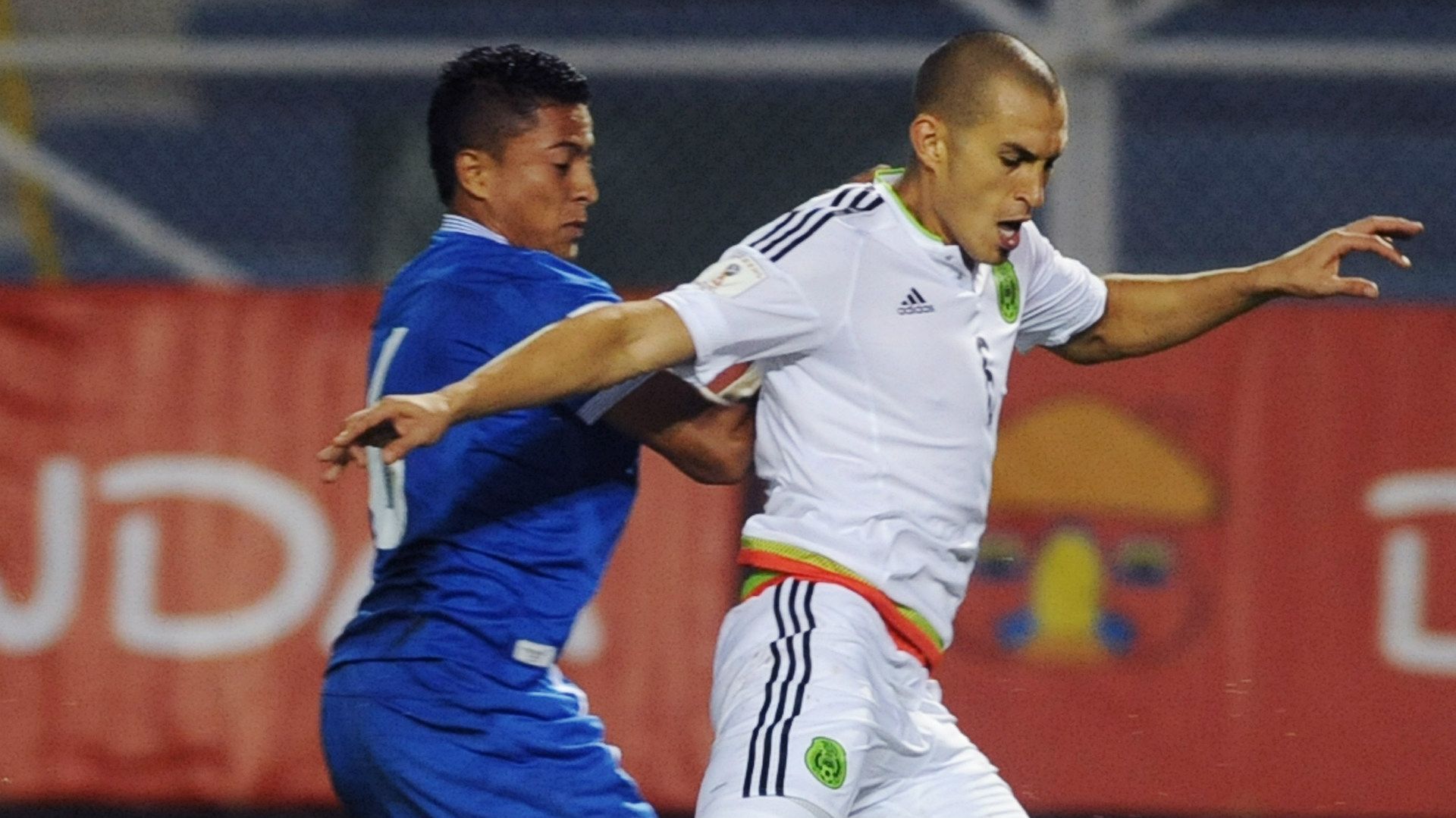 Jorge Torres Nilo Mexico Richard Menjivar El Salvador CONACAF World Cup qualification 09022016