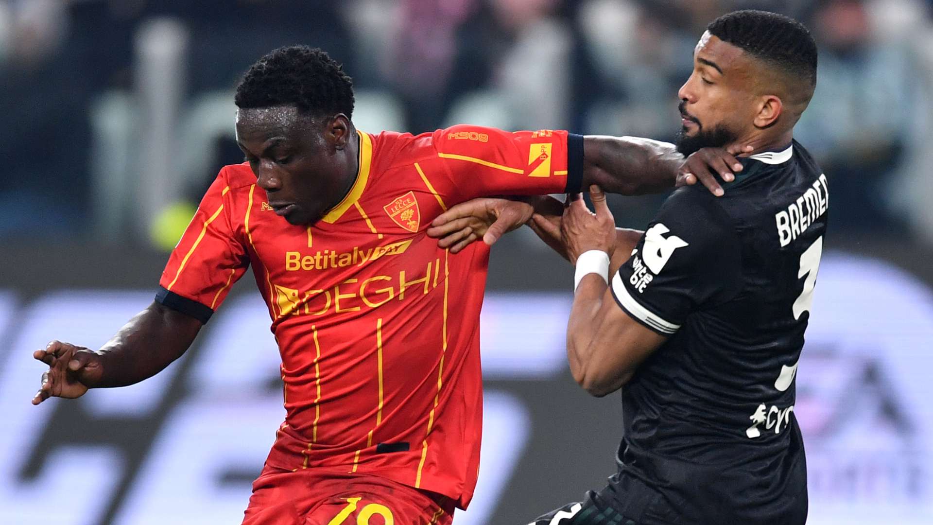 Bremer Banda Juventus Lecce Serie A