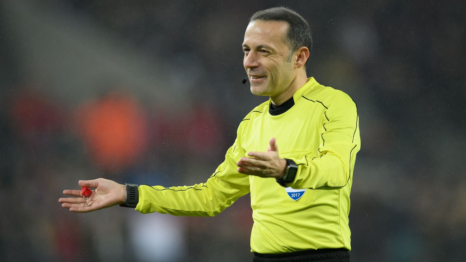 Cuneyt Cakir - Turki