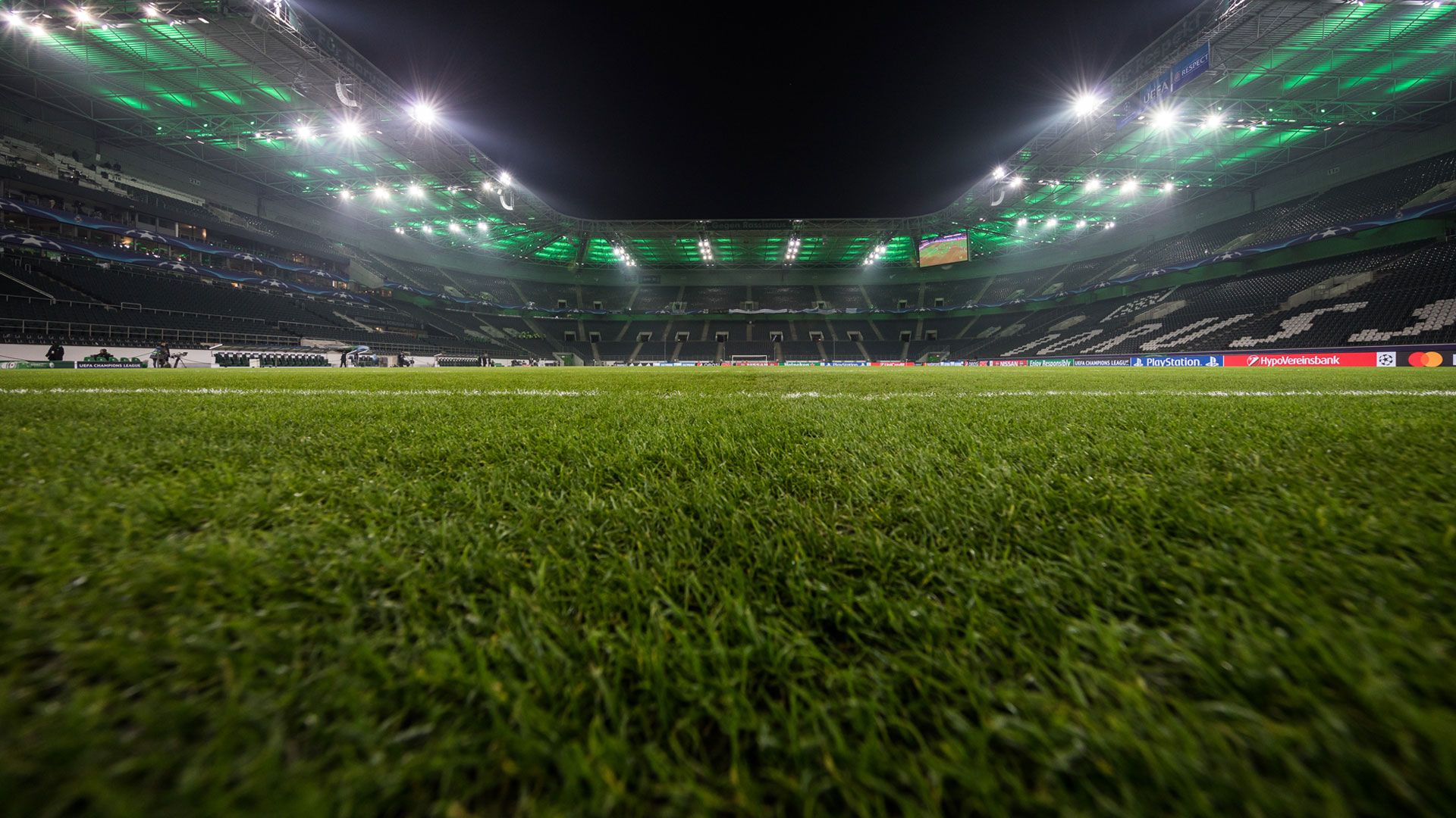 Borussia-Park 11012016