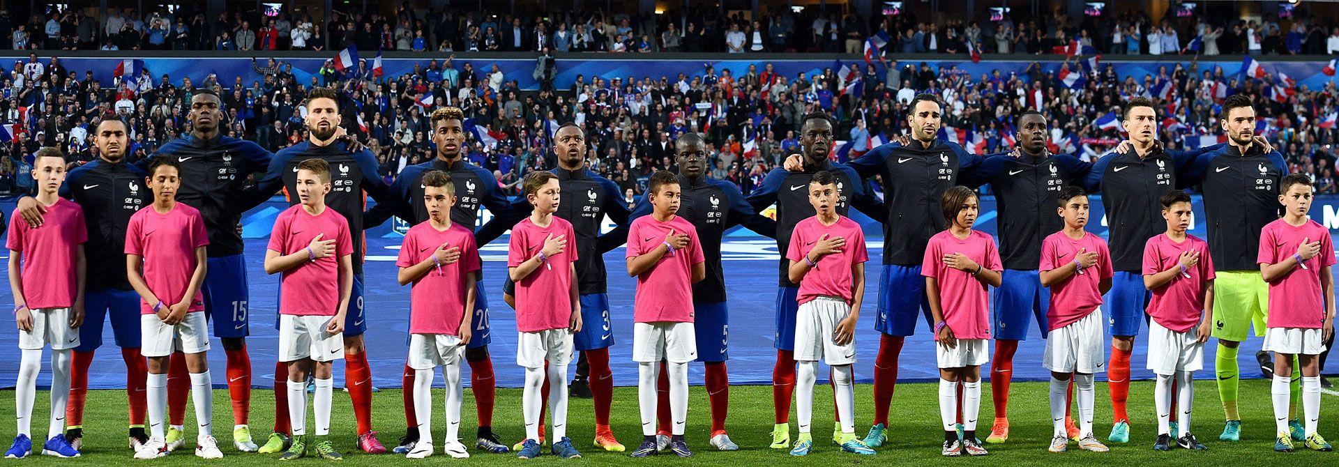 France line up for their last friendly ahead of Euro 2016
