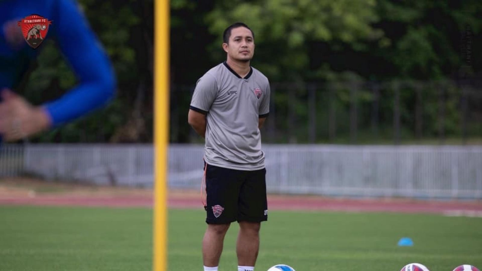 เอกพันธ์ อินทเสน