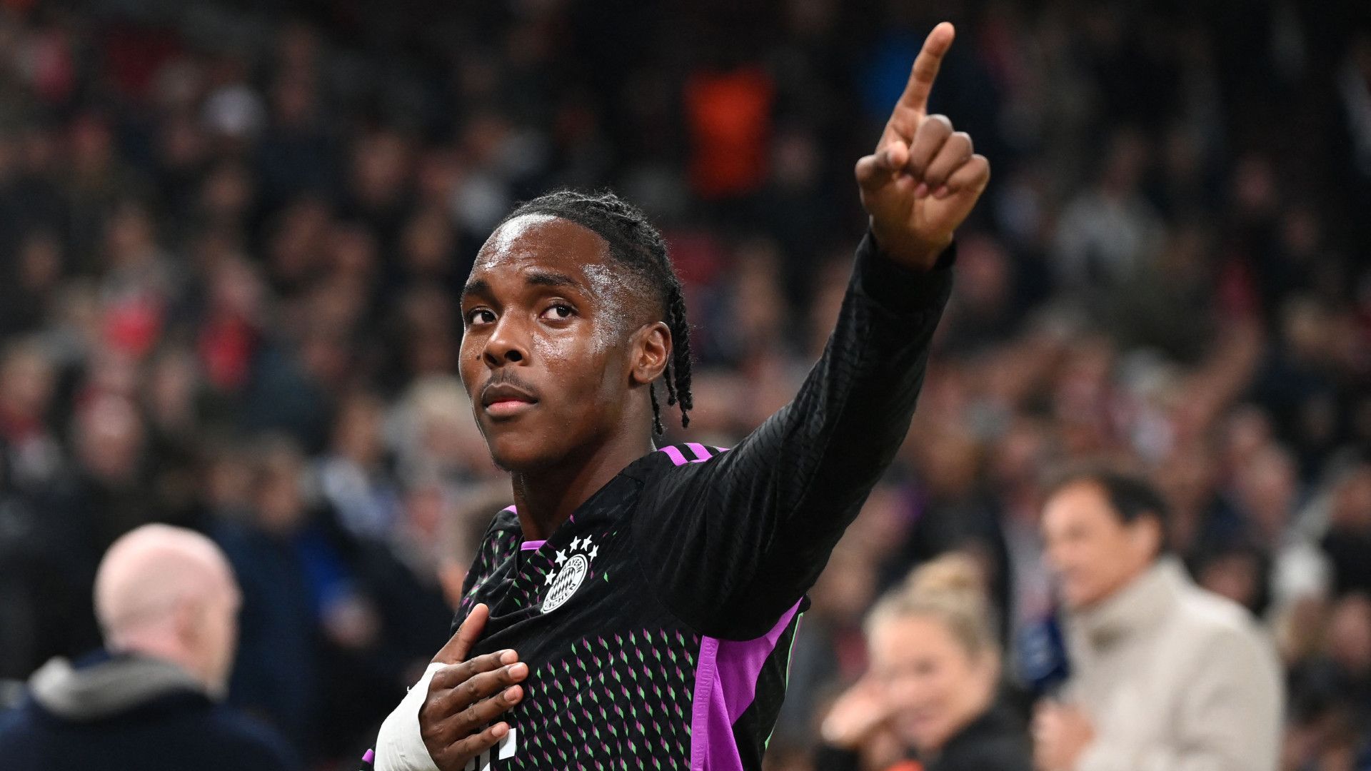 MATHYS TEL BAYERN MÜNCHEN 