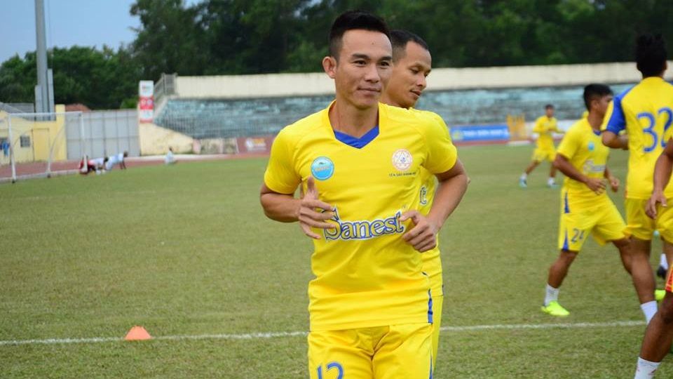 Tiền vệ Đặng Như Tứ Sanna Khánh Hoà BVN