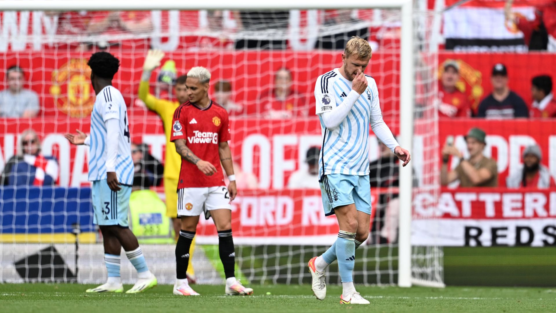 Joe Worrall Nottingham Forest Manchester United 2023-24