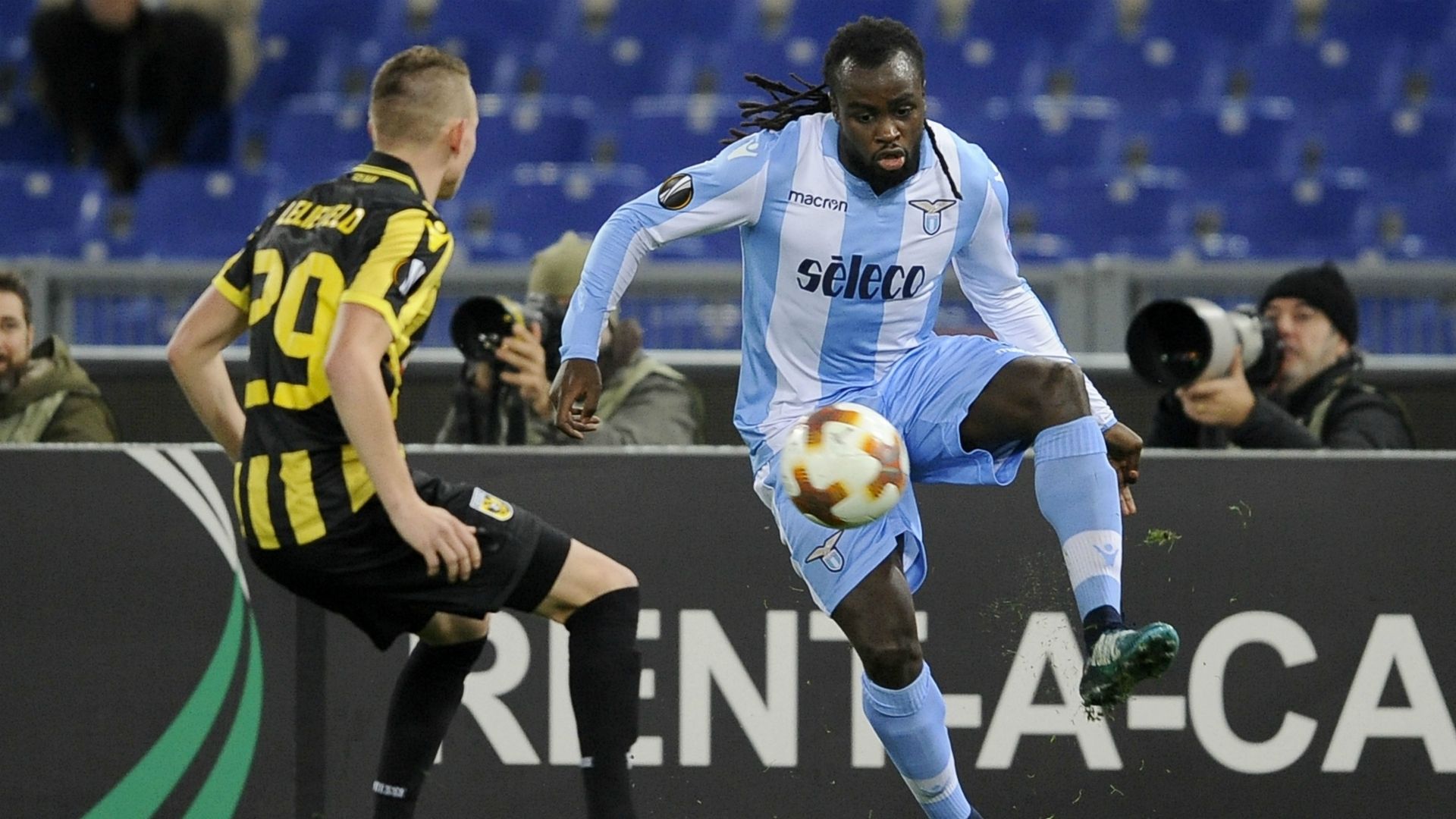 Jordan Lukaku Lazio Vitesse Arnhem UEFA Europa League 11232017