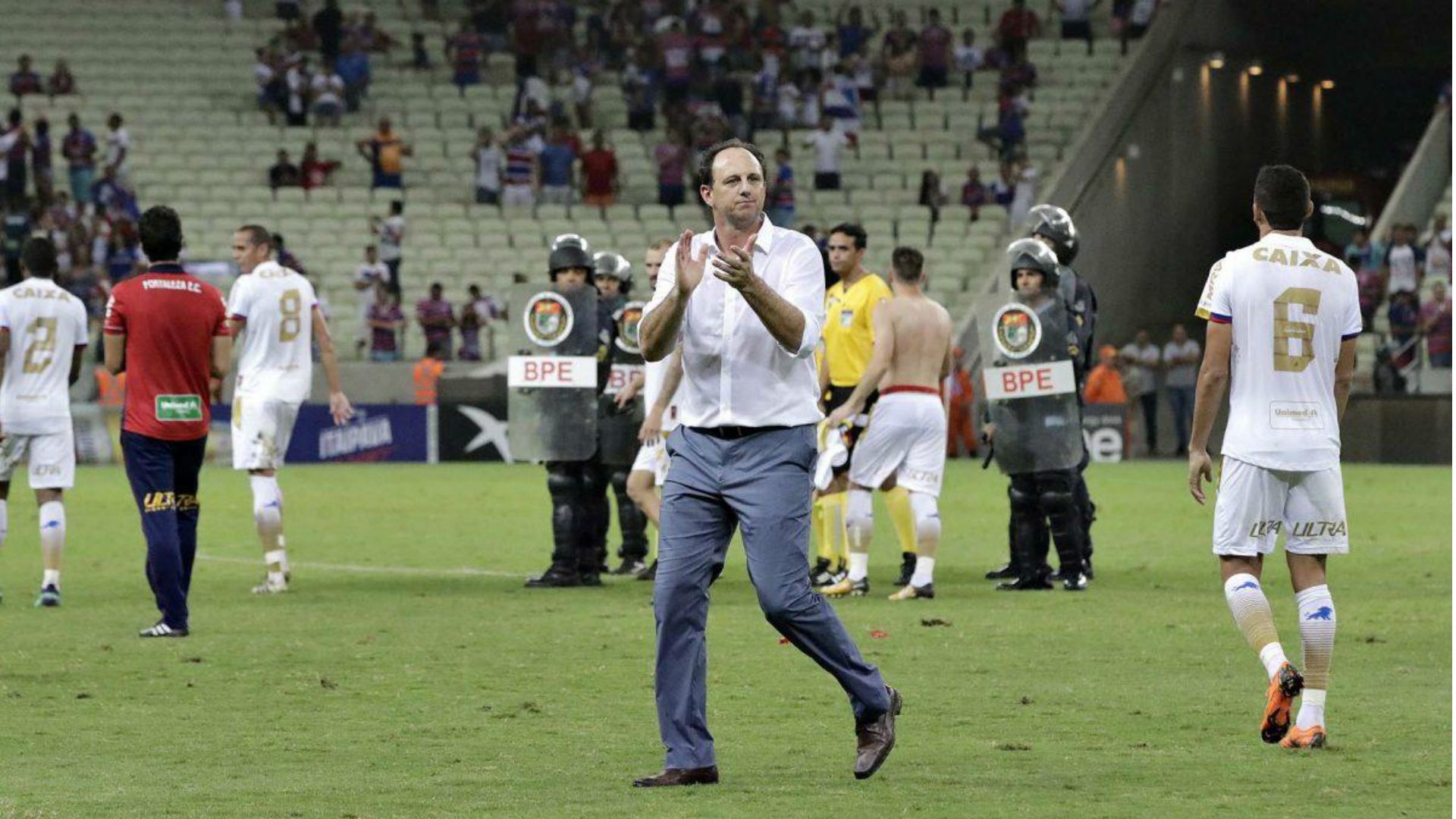 Rogério Ceni Fortaleza Vila Nova 21092018