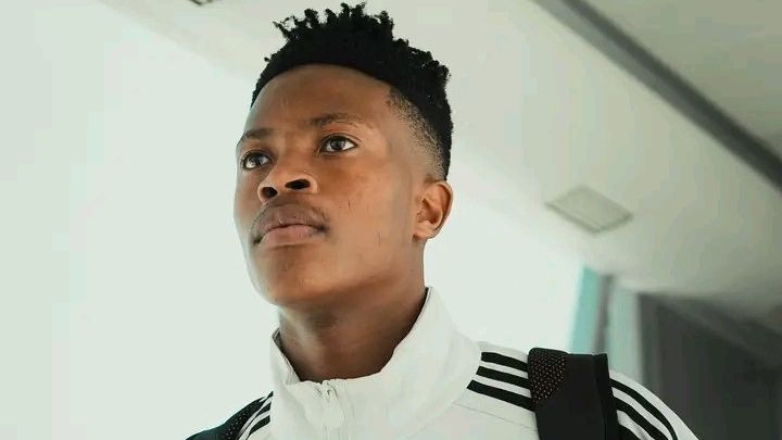 Yanela Mbuthuma, Orlando Pirates