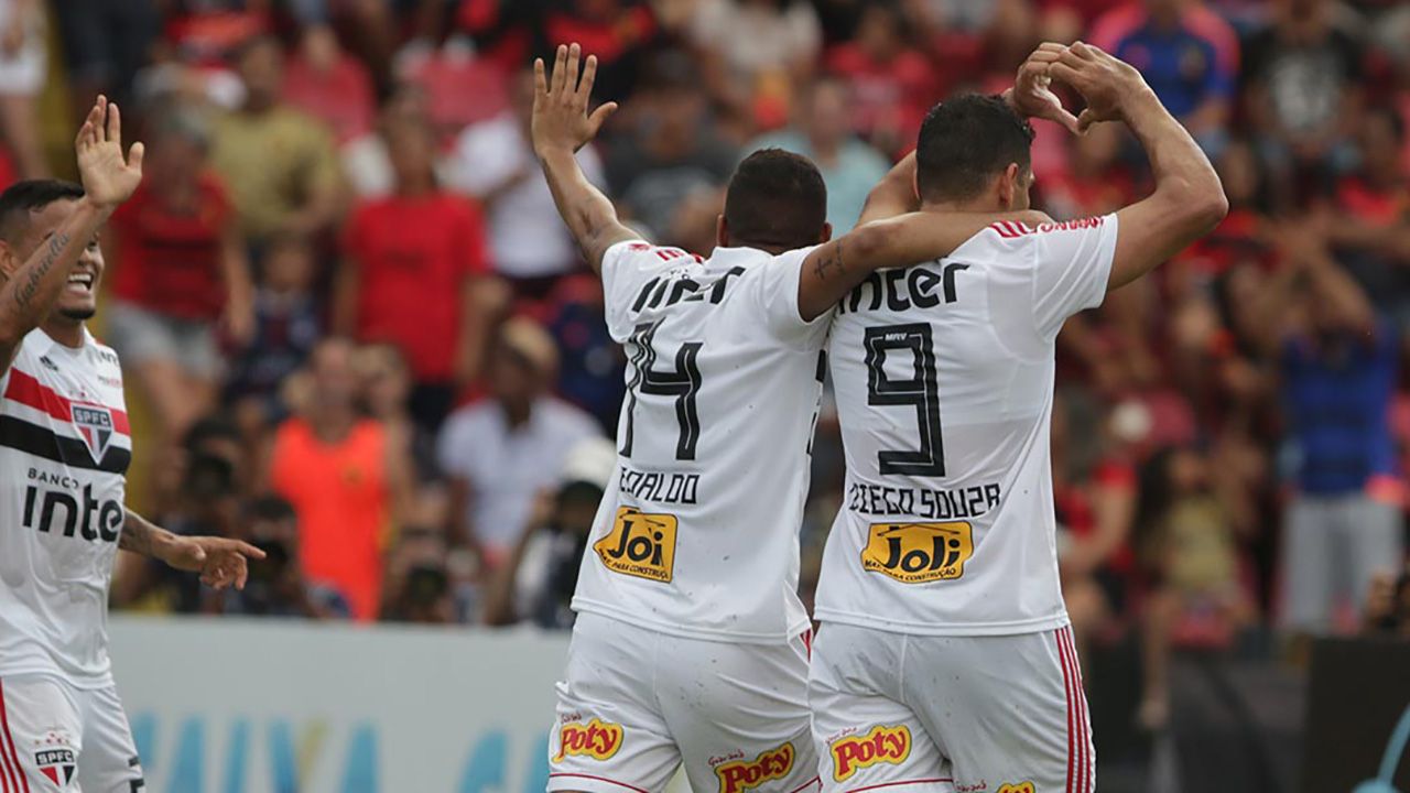 Diego Souza Reinaldo Sport Recife Sao Paulo Brasileirao Serie A 12082018