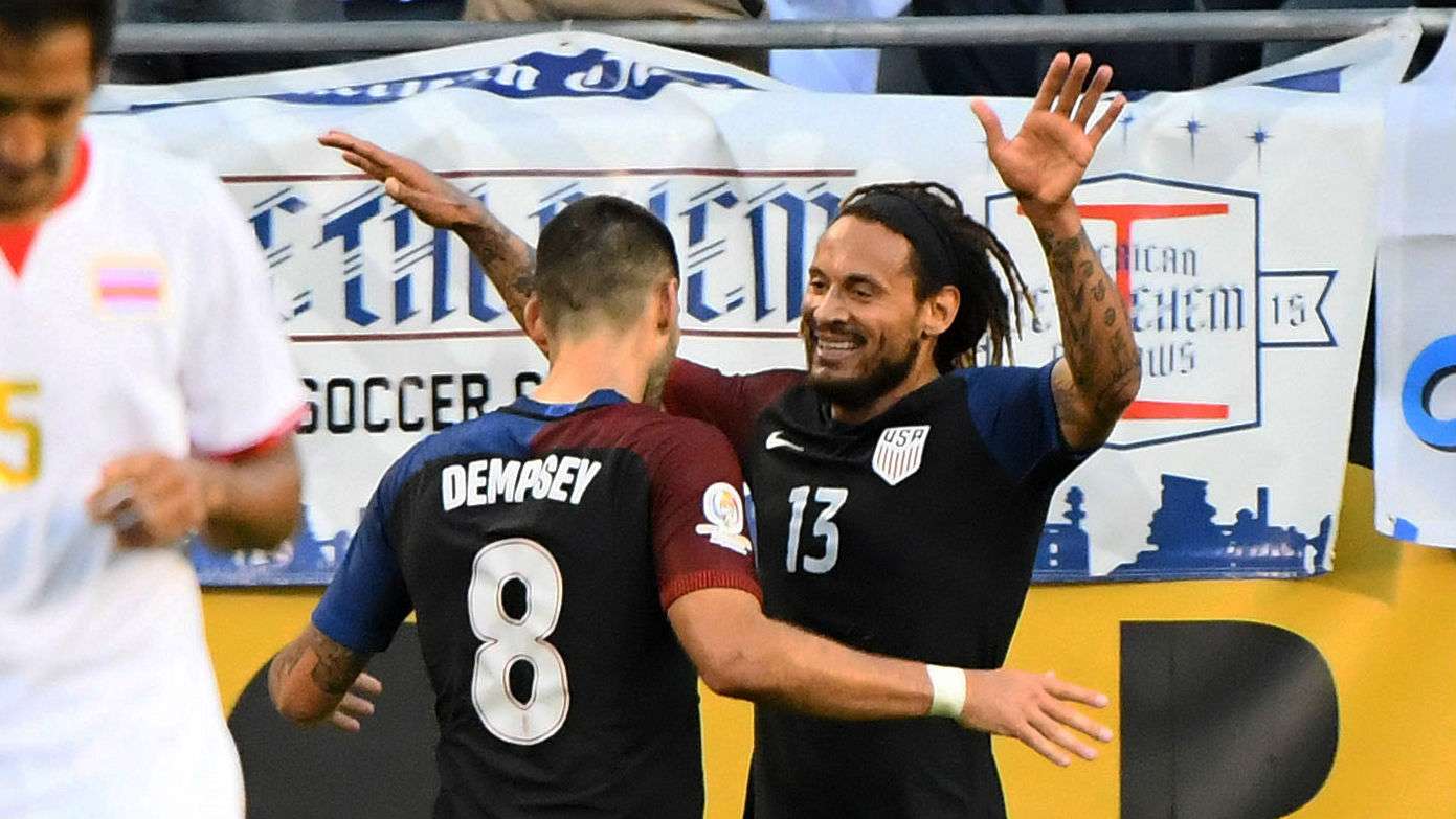 Clint Dempsey Jermaine Jones USA 06072016