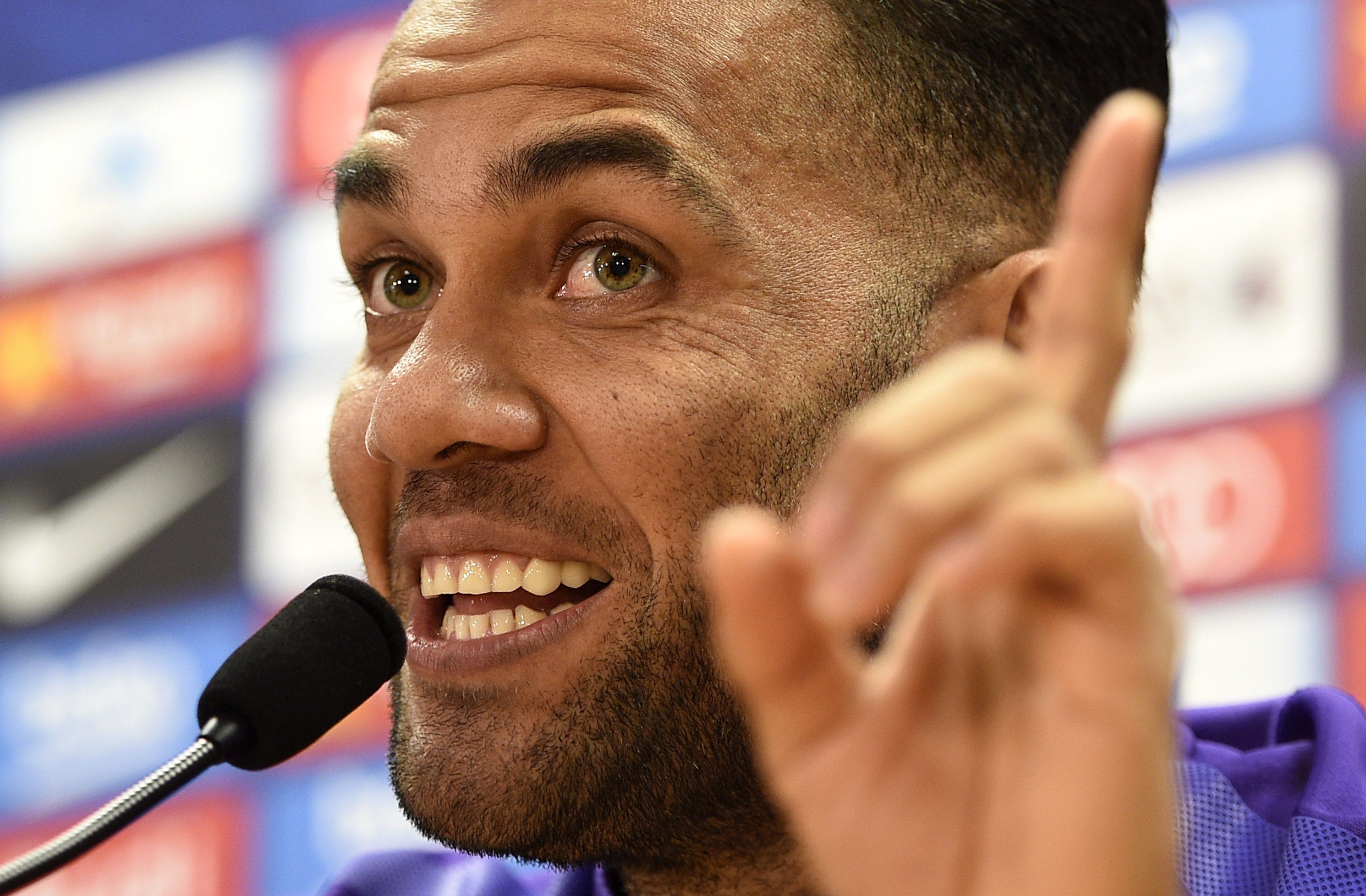 Dani Alves embed