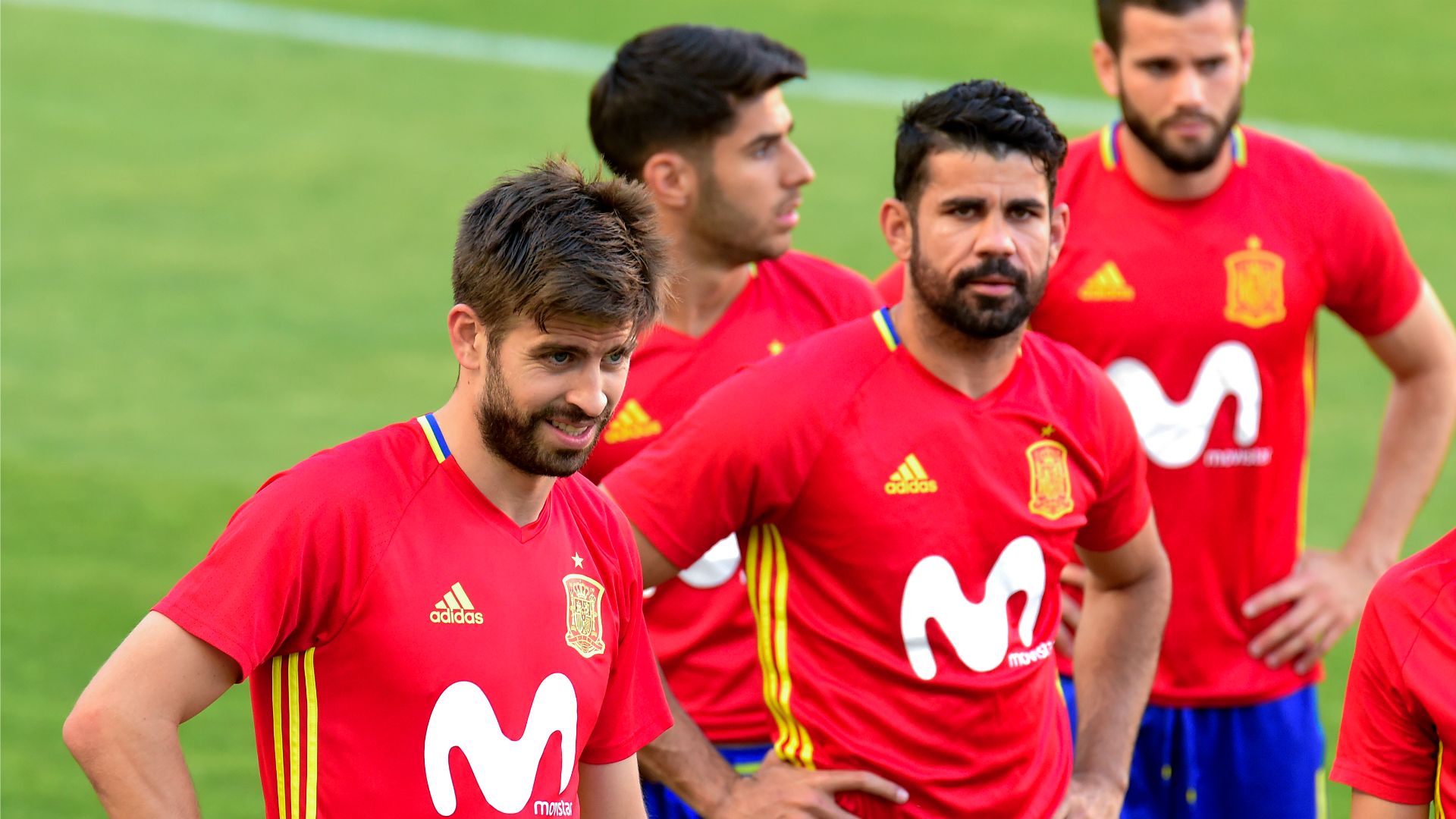 Gerard Piquè Diego Costa Spain