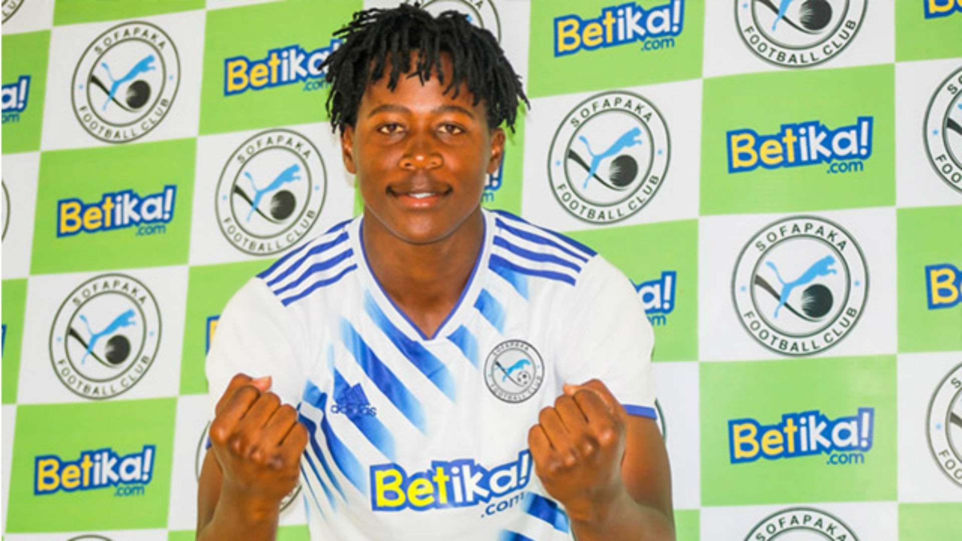Michael Kibwage signs for Sofapaka.
