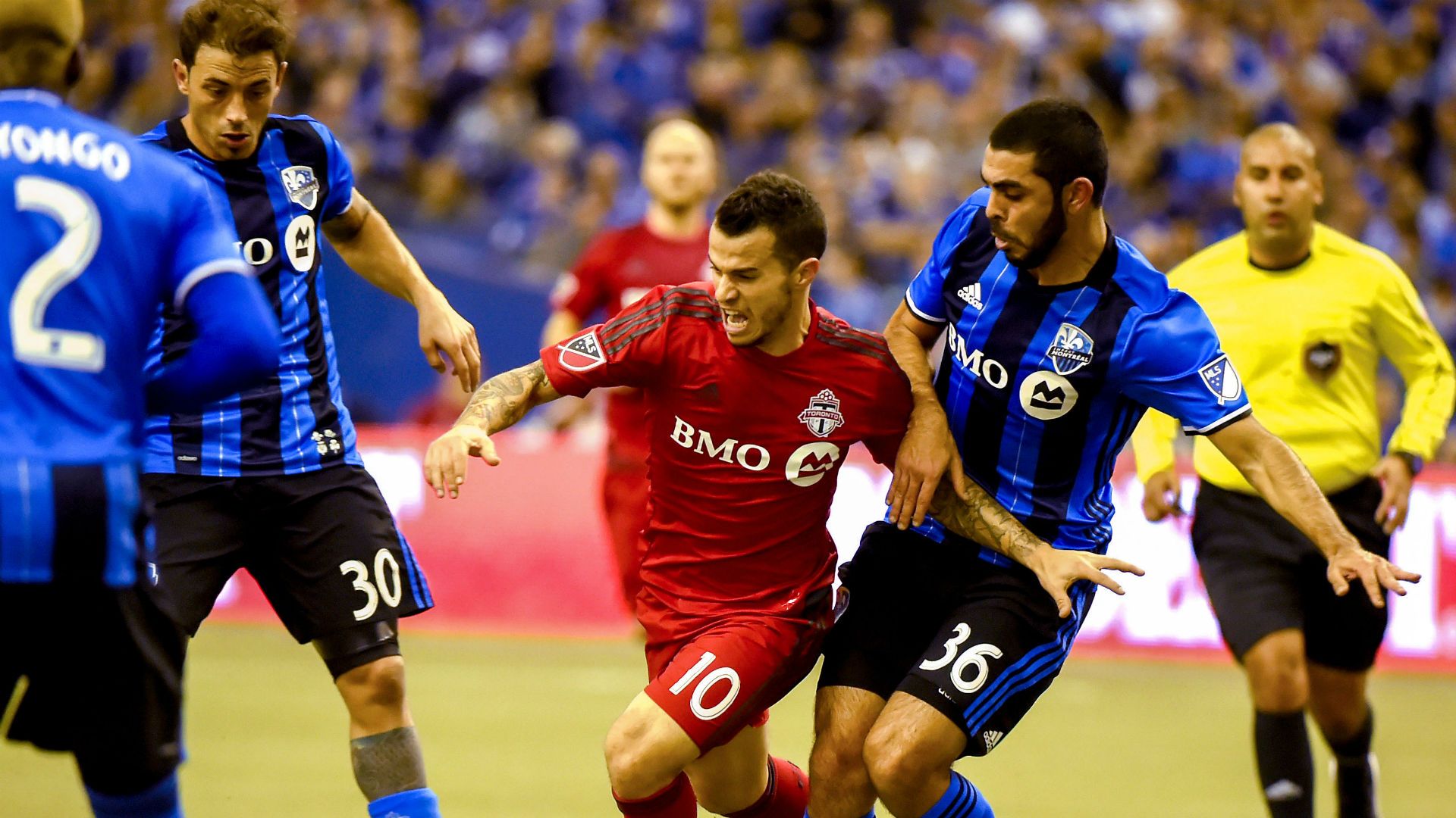 Sebastian Giovinco Victor Cabrera Toronto FC Montreal Impact MLS 11232016