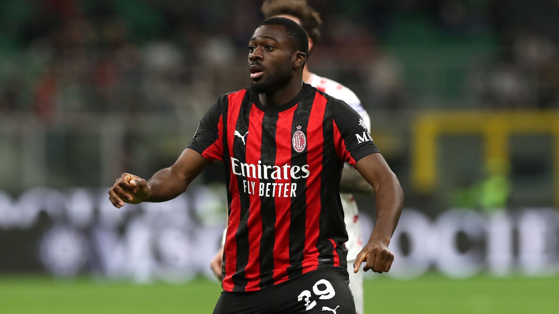 fofana milan 2025 sguardo 16.9