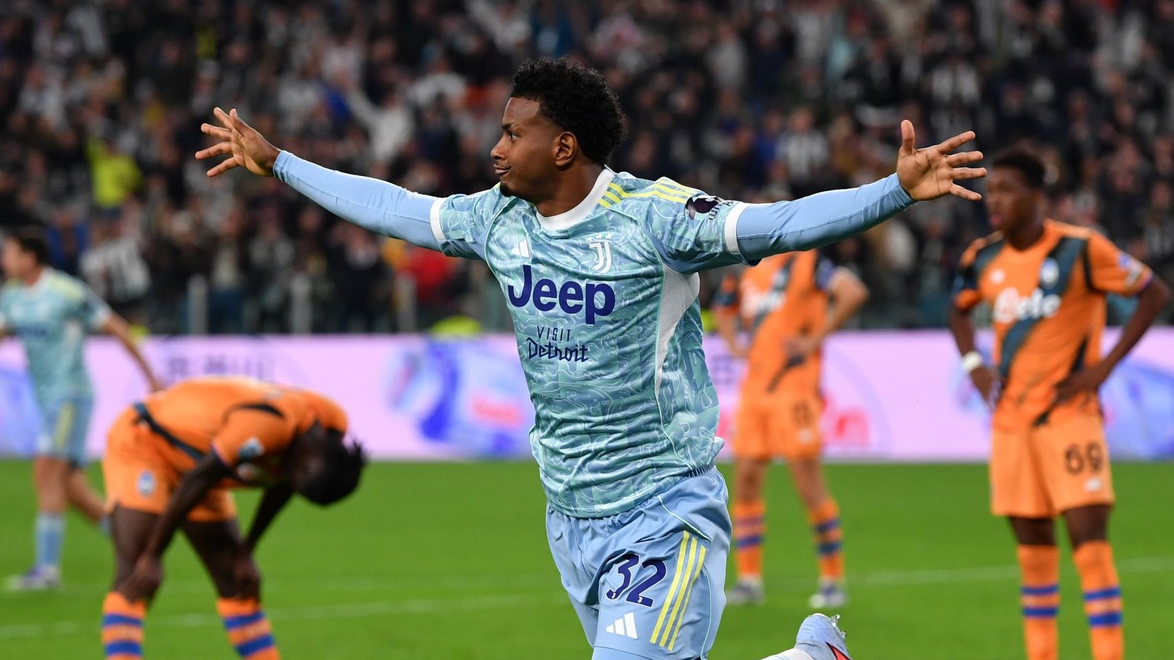 Cabal Juventus 2025 26 esulta 2 1