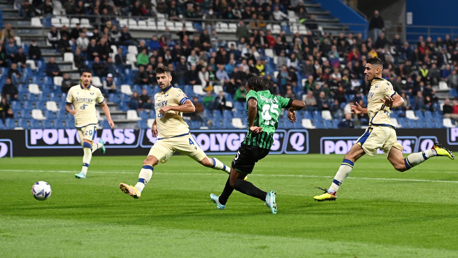 Laurentie Sassuolo Verona Serie A
