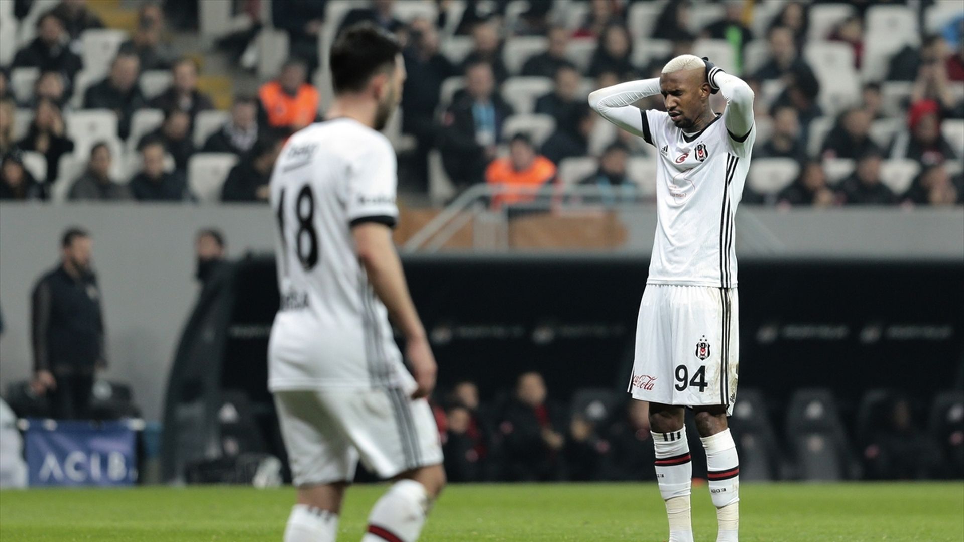 Tolgay Arslan Anderson Talisca Besiktas 3102018