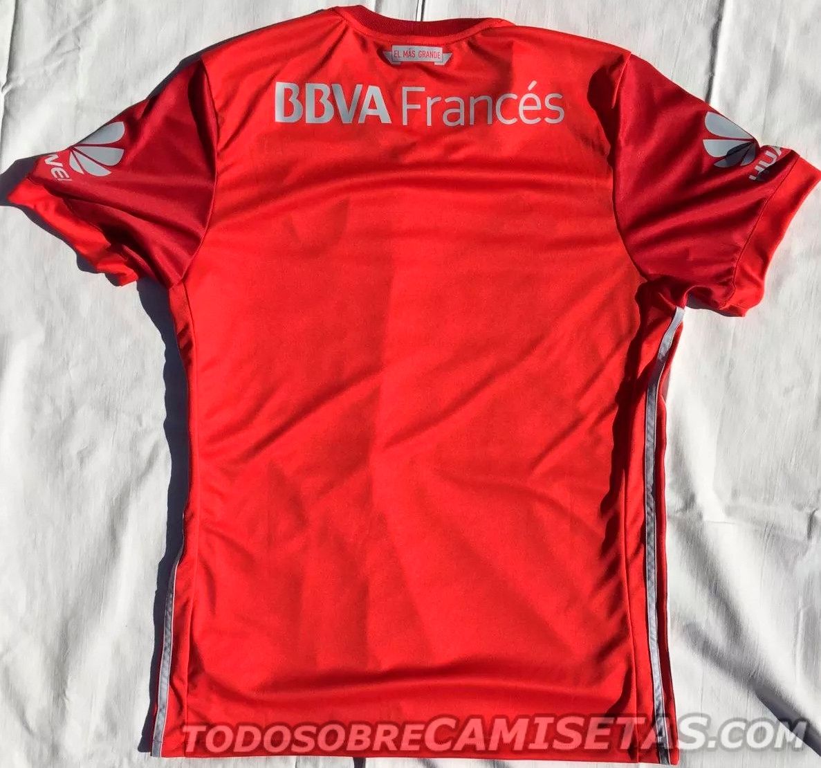 Nueva camiseta River 21042017