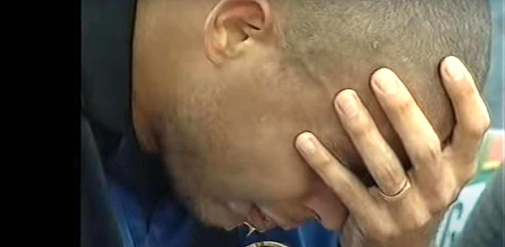 The desperation of Ronaldo Lazio Inter Serie A 05052002