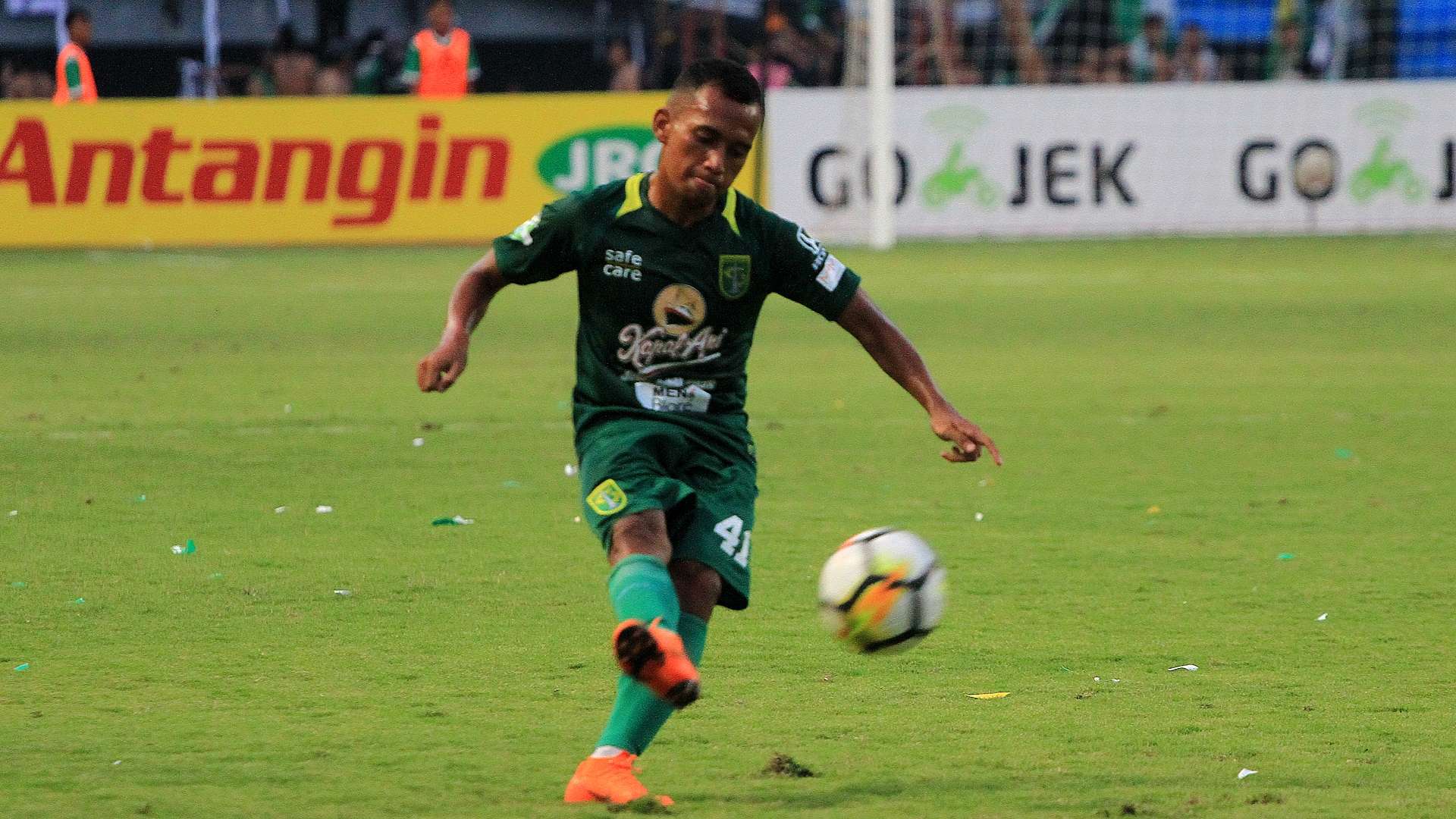 Irfan Jaya - Persebaya Surabaya