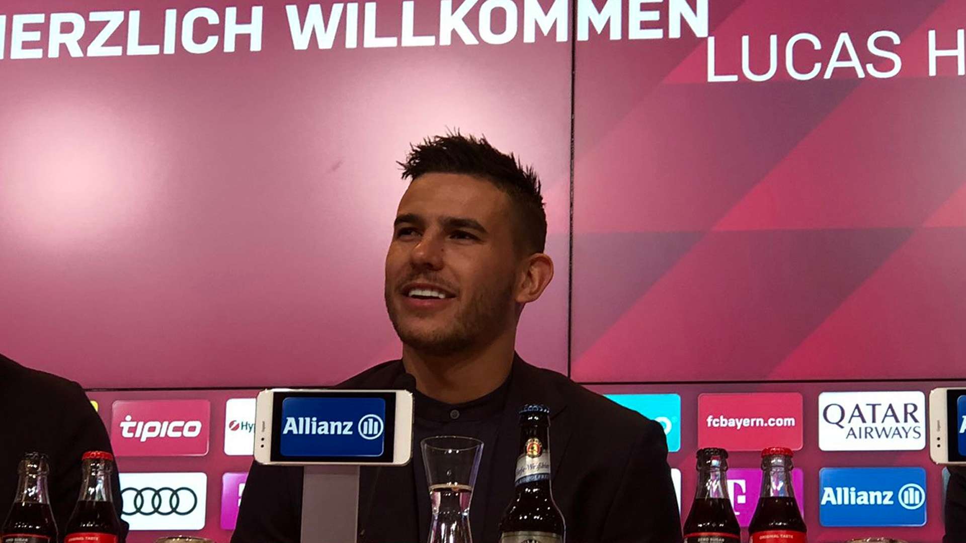 Lucas Hernandez FC Bayern München PK