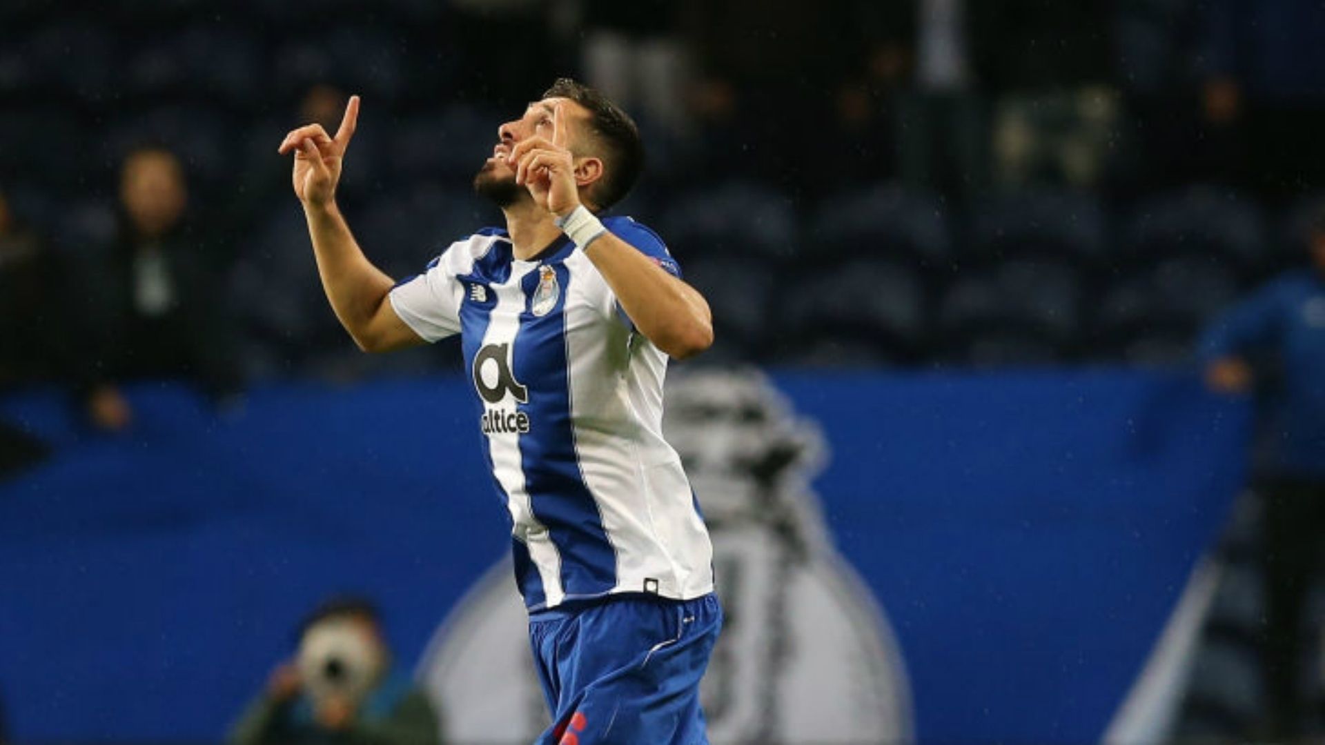 Héctor Herrera