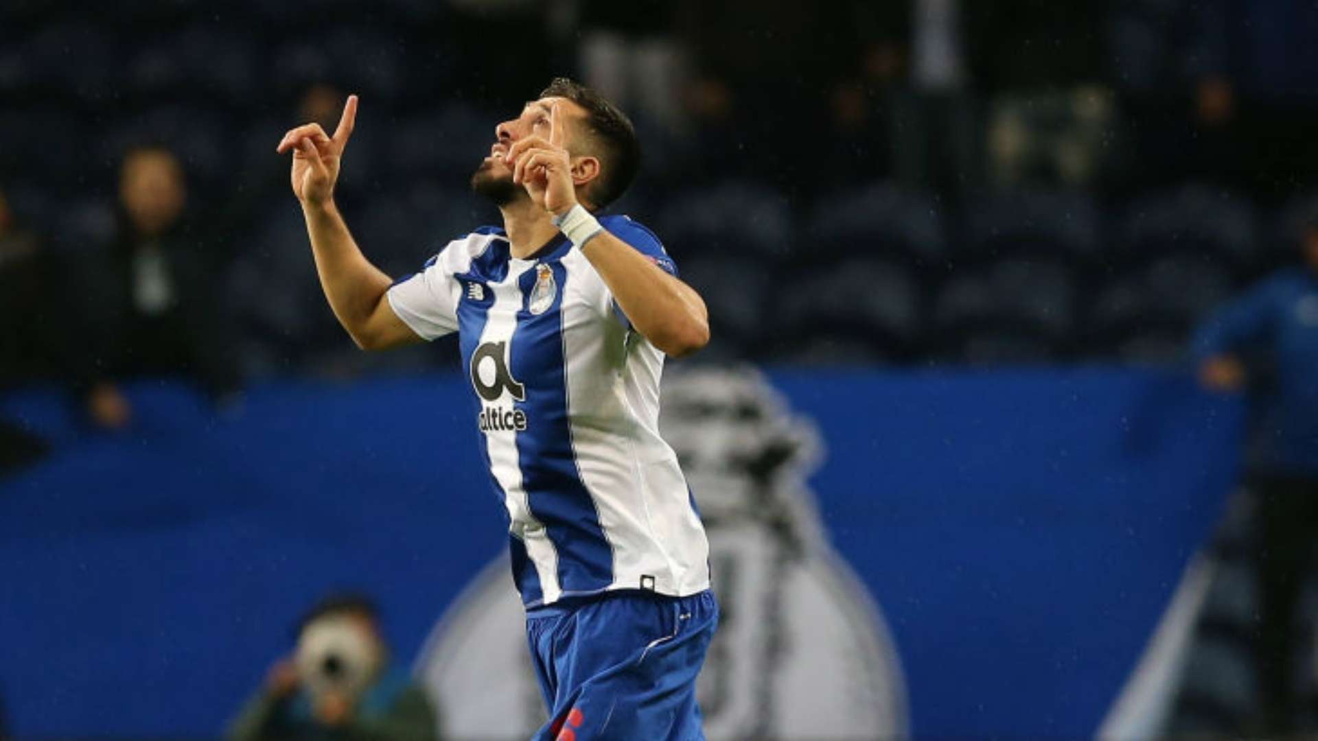 Héctor Herrera
