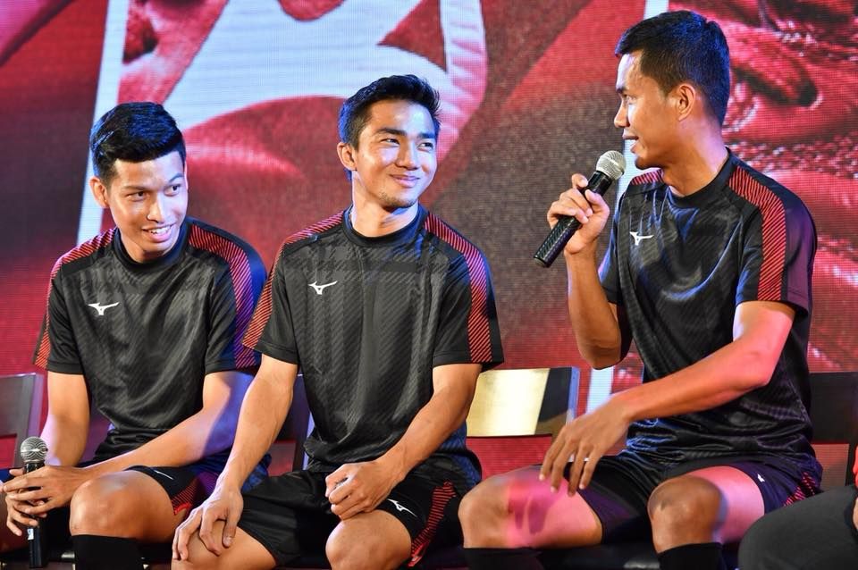 Mizuno Power Of Passion Red