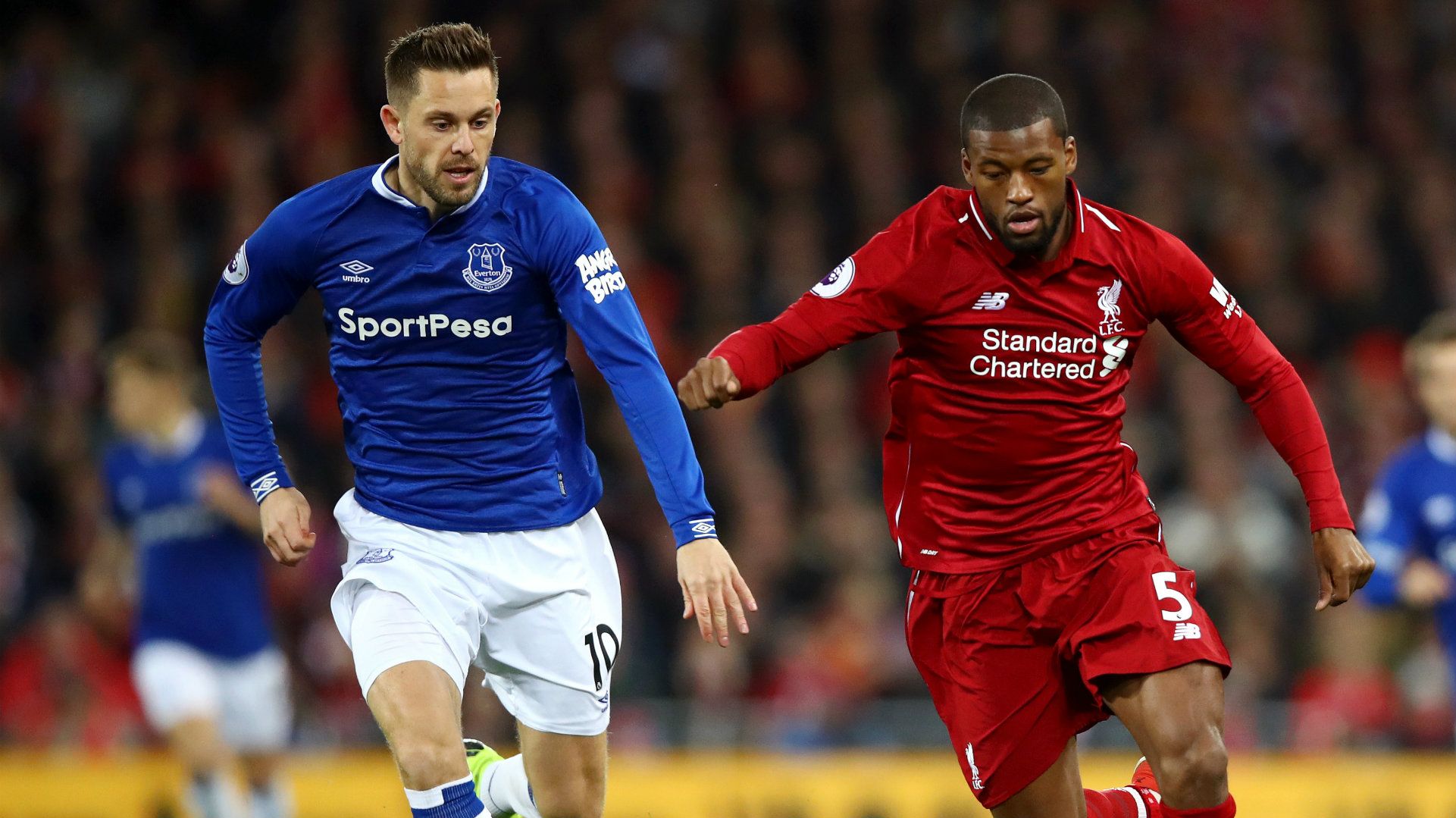 Georginio Wijnaldum Gylfi Sigurdsson Liverpool vs Everton Premier League 2018-19