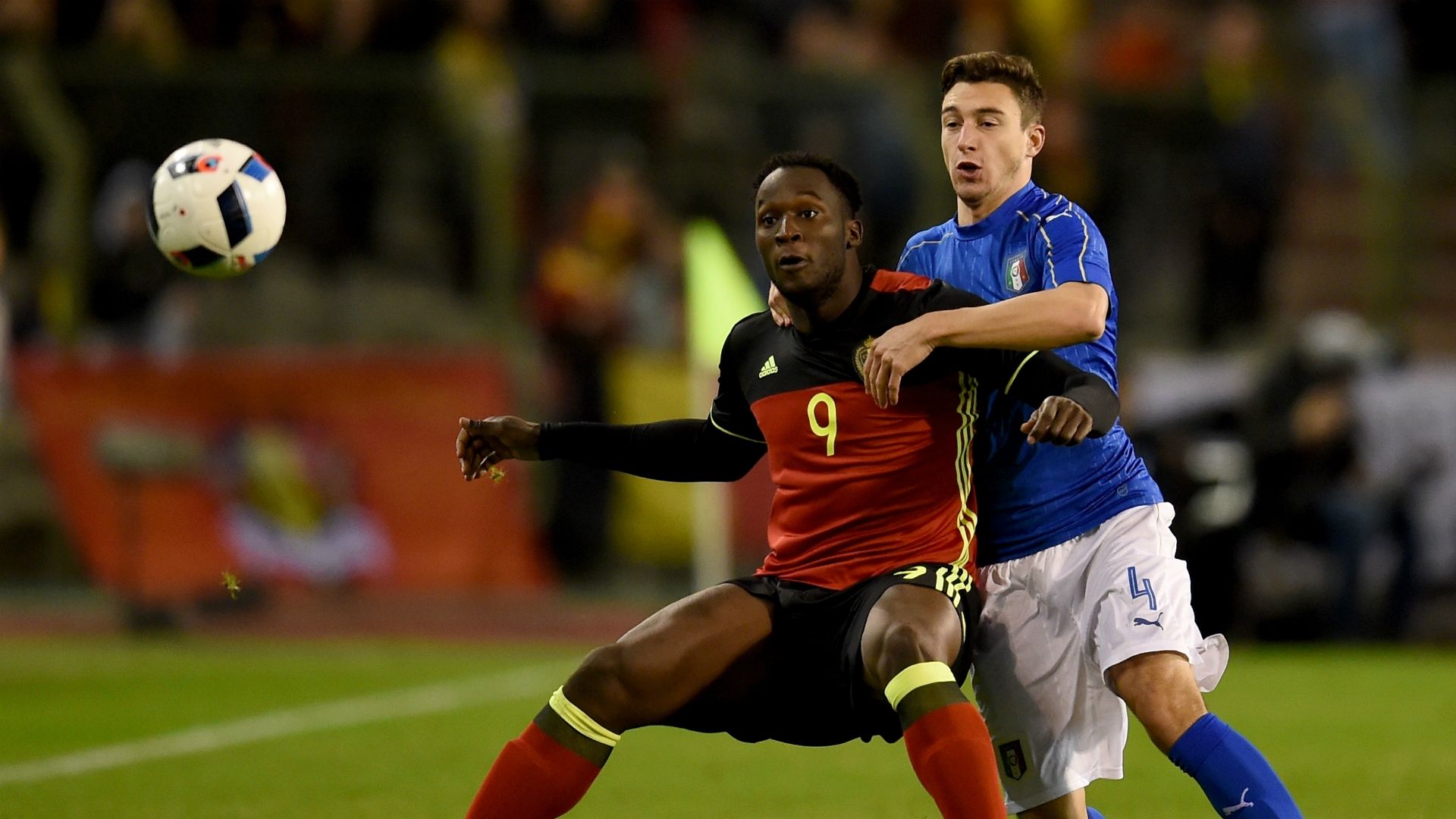 Romelu Lukaku Matteo Darmian Belgium Italy Friendly