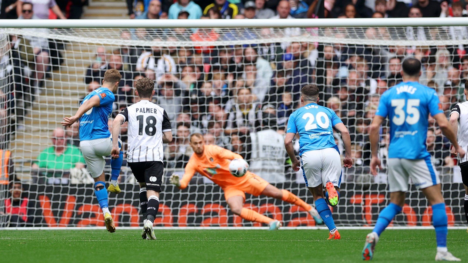 Chesterfield Notts County penalty 2022-23