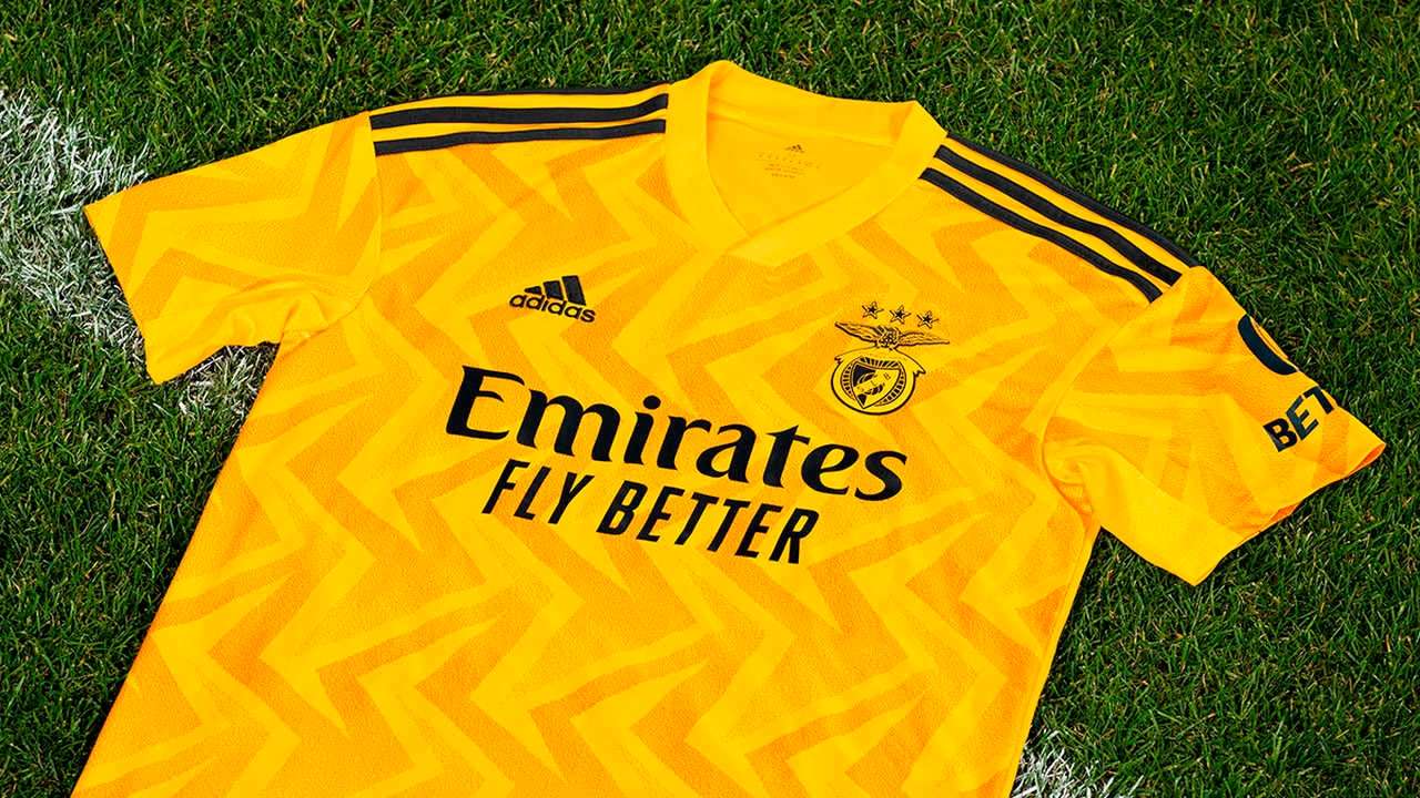 Benfica away kit 2022-23