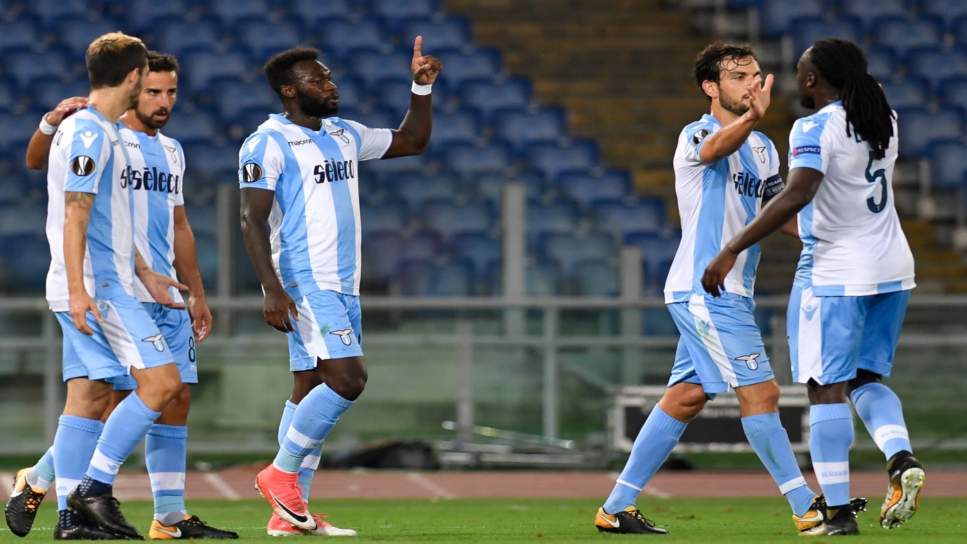 Lazio celebrates Caicedo goal Zulte Waregem