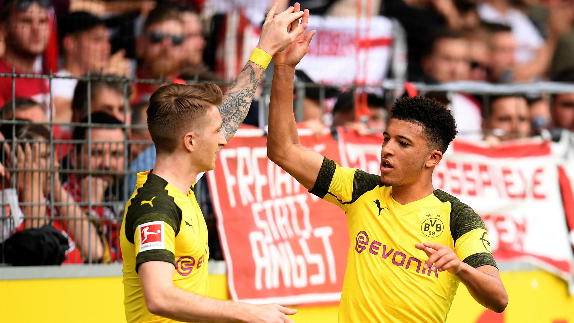 MARCO REUS JADON SANCHO BORUSSIA DORTMUND