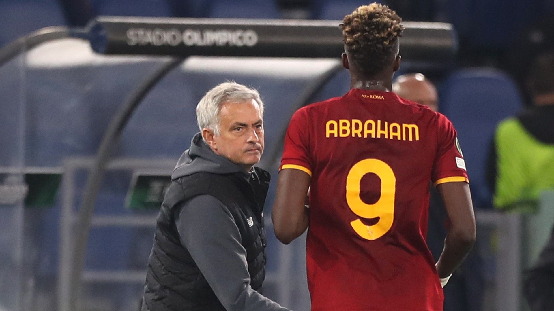 mourinho-abraham-roma