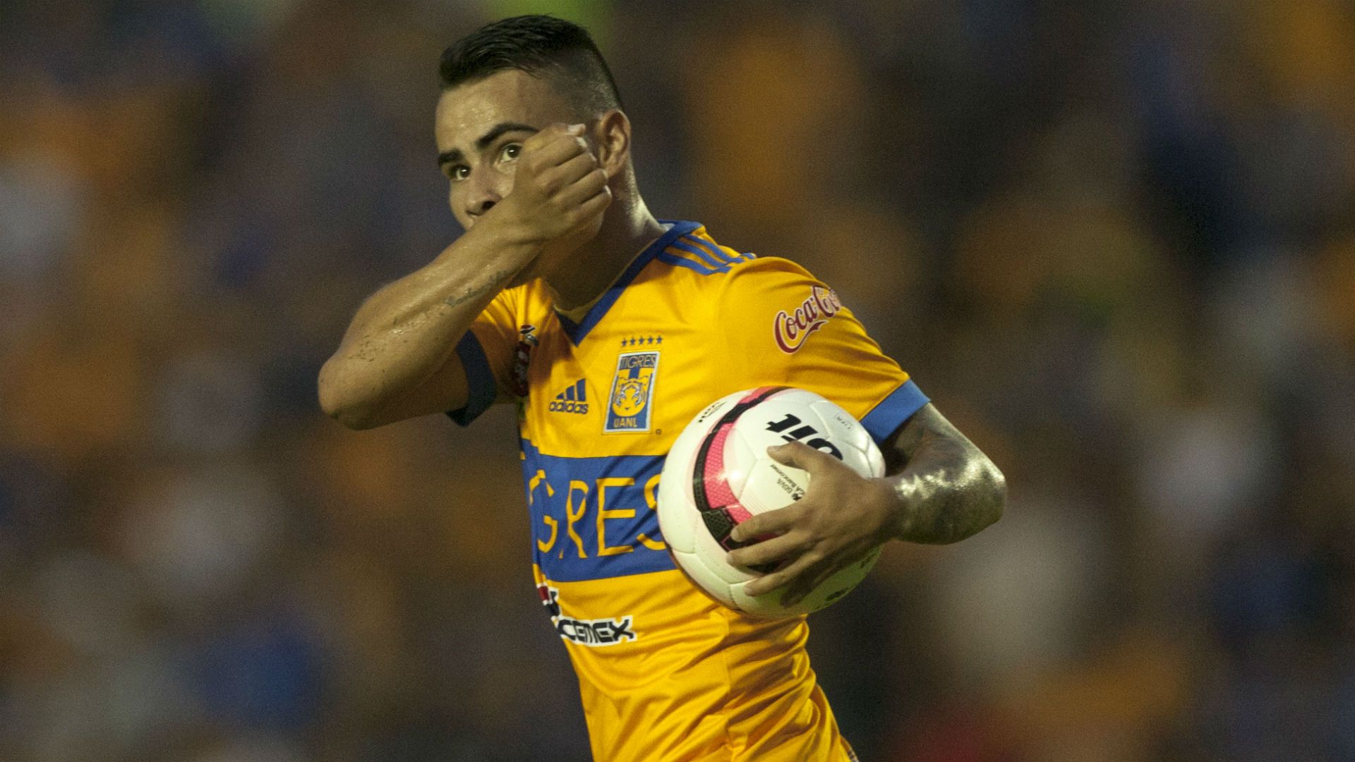 lucas zelarayan tigres