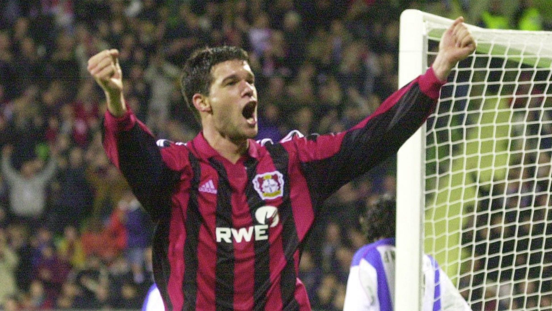 Michael Ballack Bayer Leverkusen 04122001