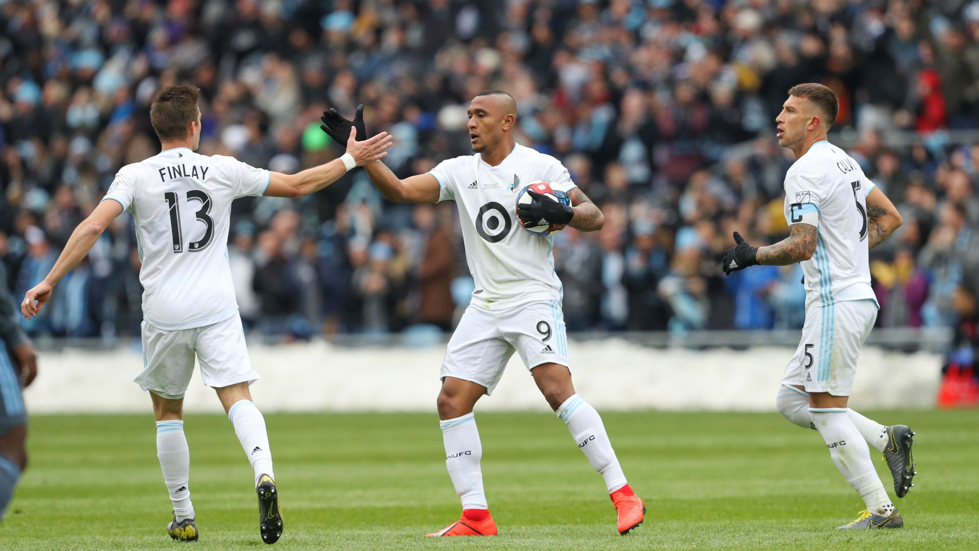 Ethan Finlay Minnesota United MLS 2019
