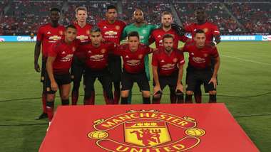 manchester united-2018_2019-home uniform3
