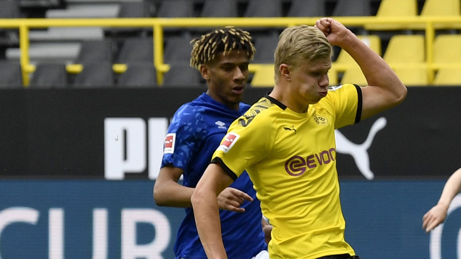 هالاند بوروسيا دورتموند