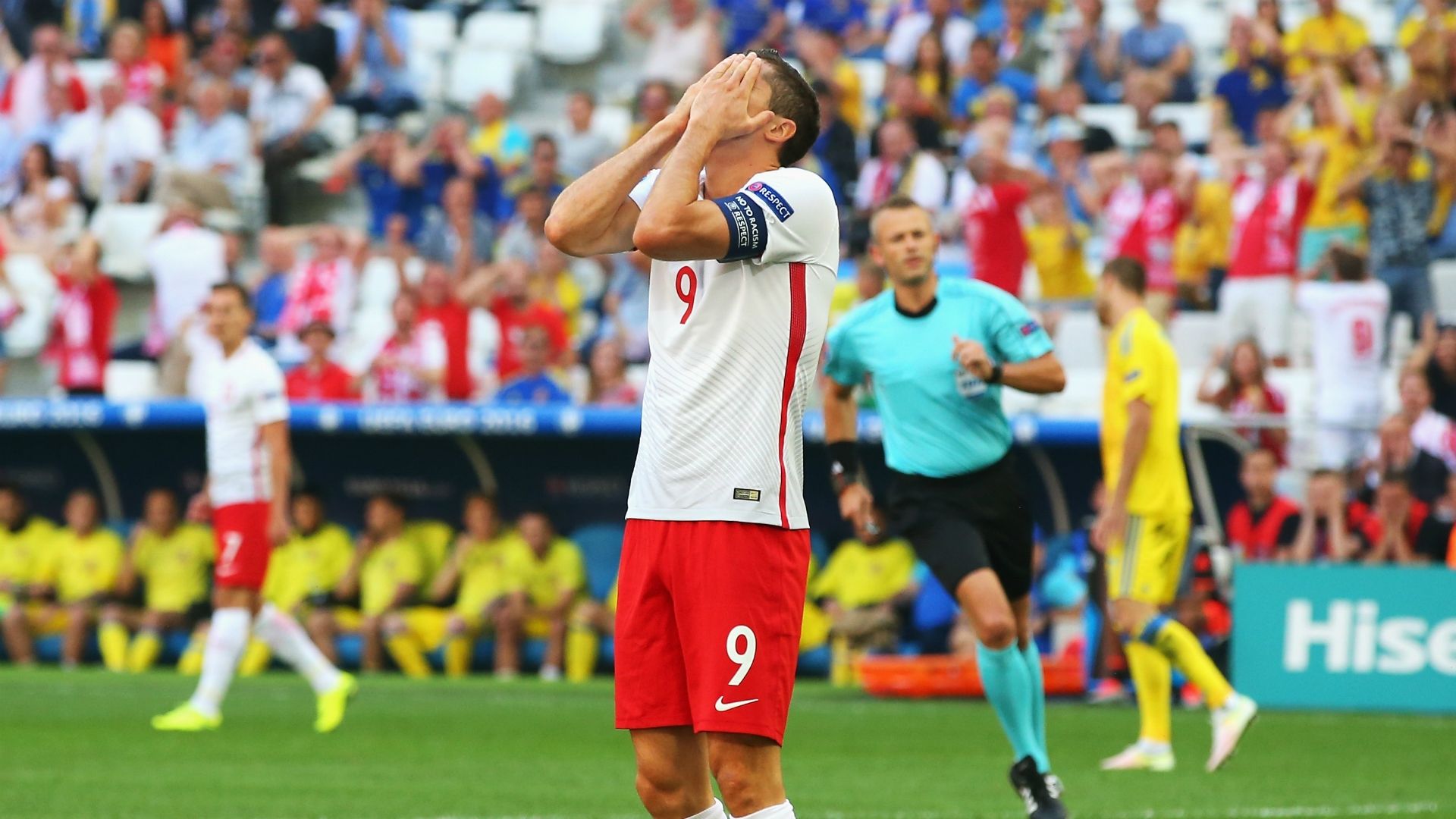Lewandowski Ukraine Poland Euro 2016 06212016