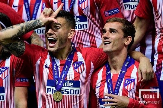 2018 UEFA 슈퍼컵 우승을 달성한 후 기뻐하고 있는 뤼카 에르난데스(좌)와 그리즈만(우). 사진=게티이미지