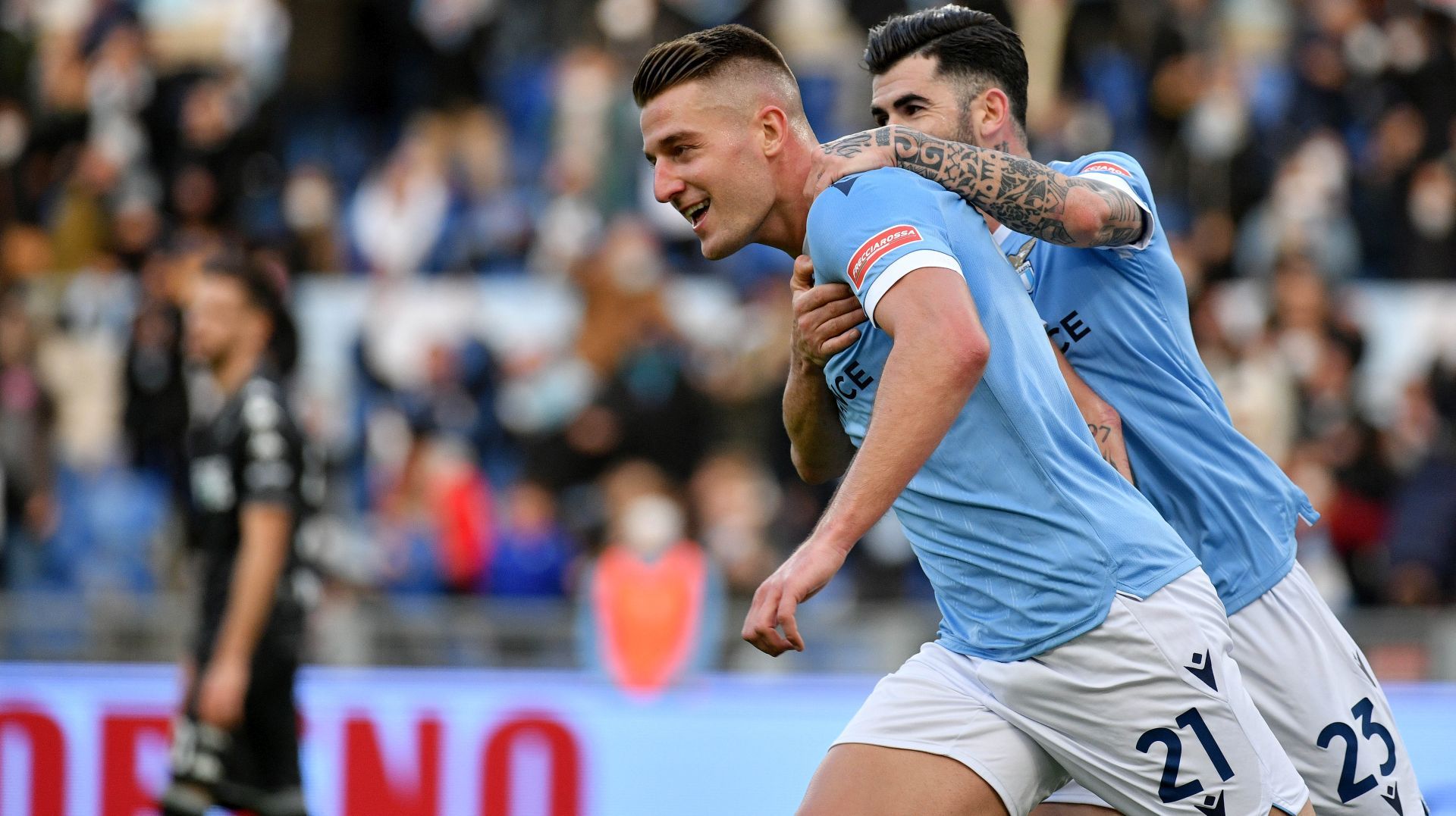 Milinkovic Lazio celebrating 2021 2022