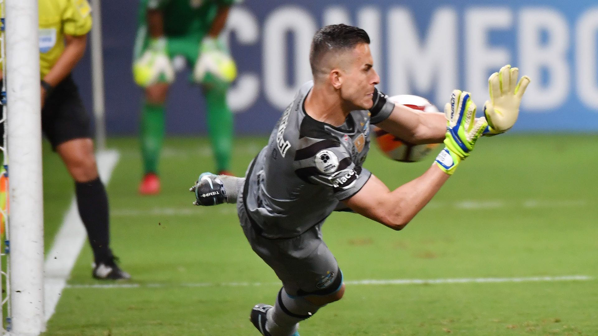 Marcelo Grohe Gremio campeao Recopa 21022018