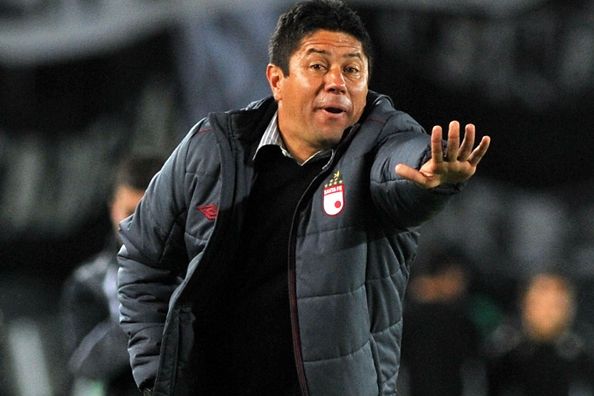 Santa Fe coach Wilson Gutierrez