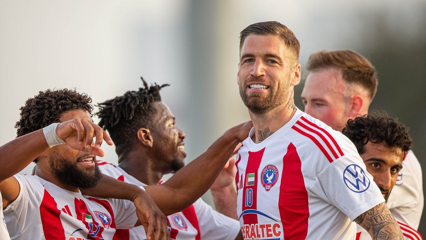 Lars Veldwijk, Gulf United