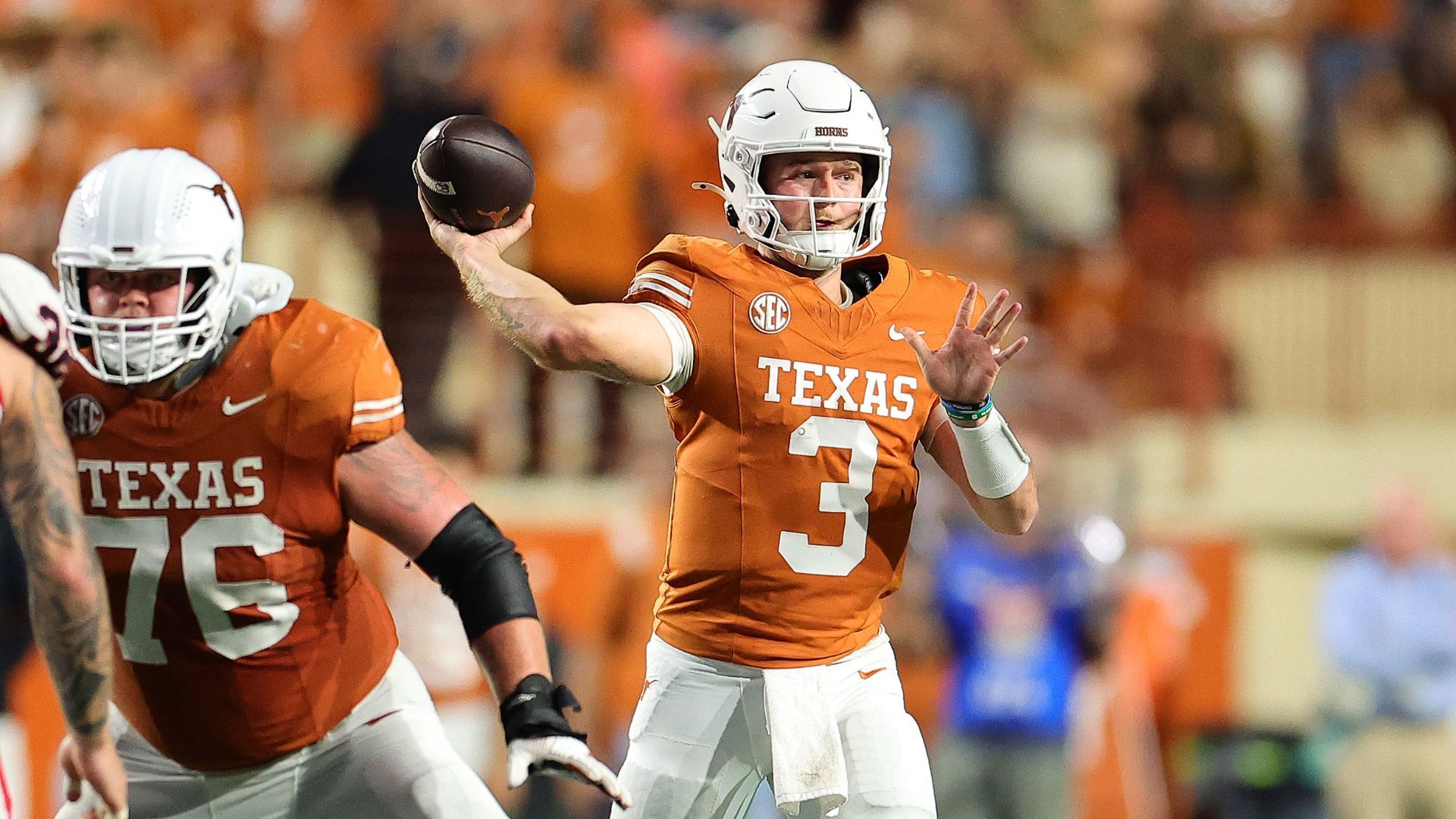 Quinn Ewers Texas Longhorns