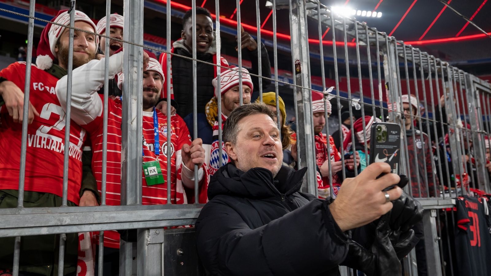 Alexander Straus Bayern Munich 2022-23