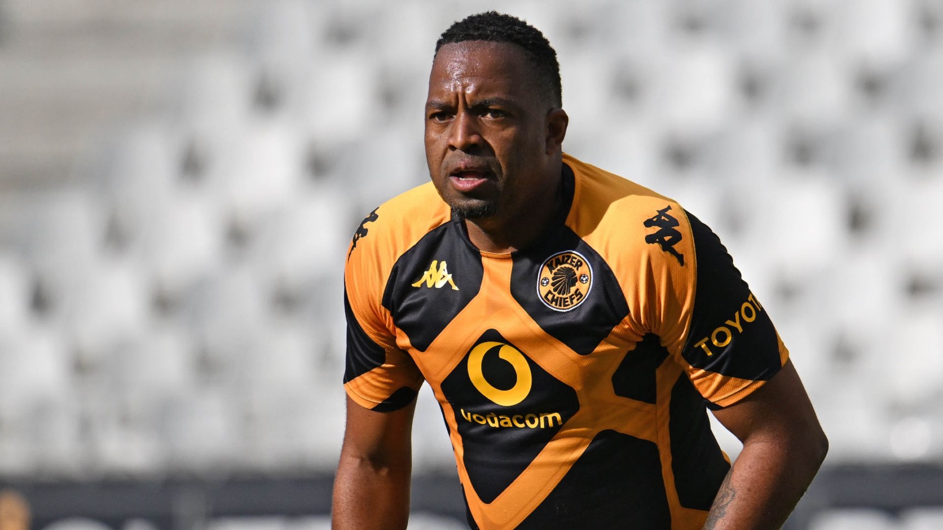 Kaizer Chiefs legend Itumeleng Khune reveals how he reacted to Nasreddine  Nabi's snub - 'Nothing personal, I need to buy into that' | Goal.com South  Africa